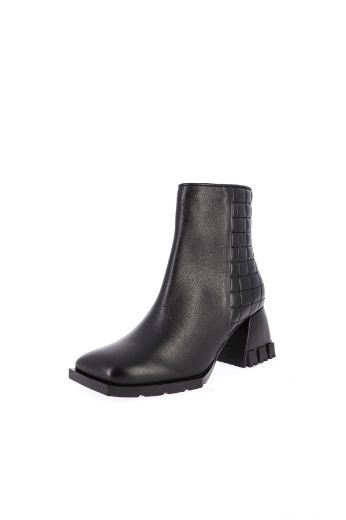 Picture of  1053-22 100 SA BLACK Women Boots