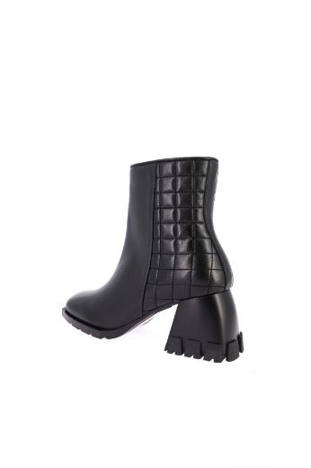 Picture of  1053-22 100 SA BLACK Women Boots
