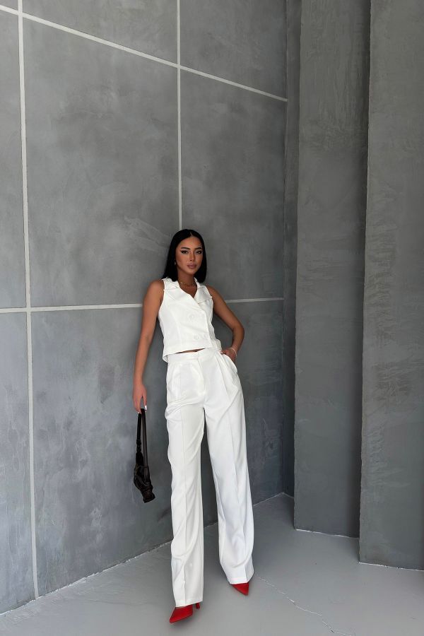 Picture of OUZ FASHION 24S011117 WHITE WOMAN TROUSER SUIT 