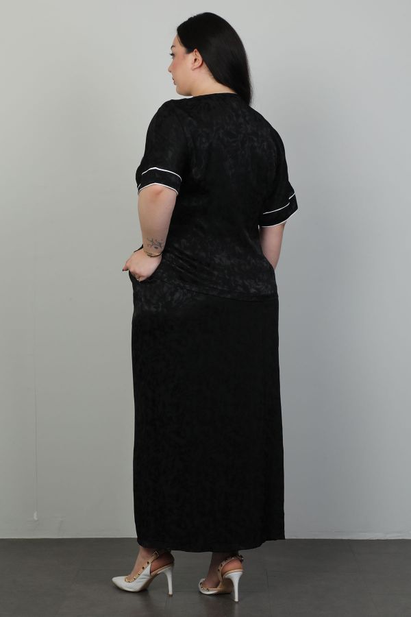 Picture of Dalida 47100xl BLACK Plus Size Women Skirt Suit