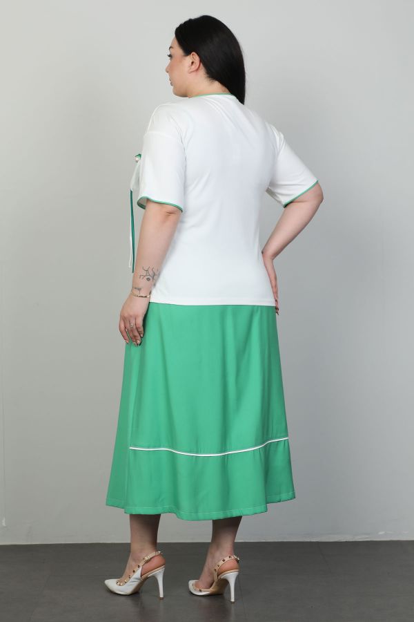 Picture of Dalida 47092xl GREEN Plus Size Women Skirt Suit